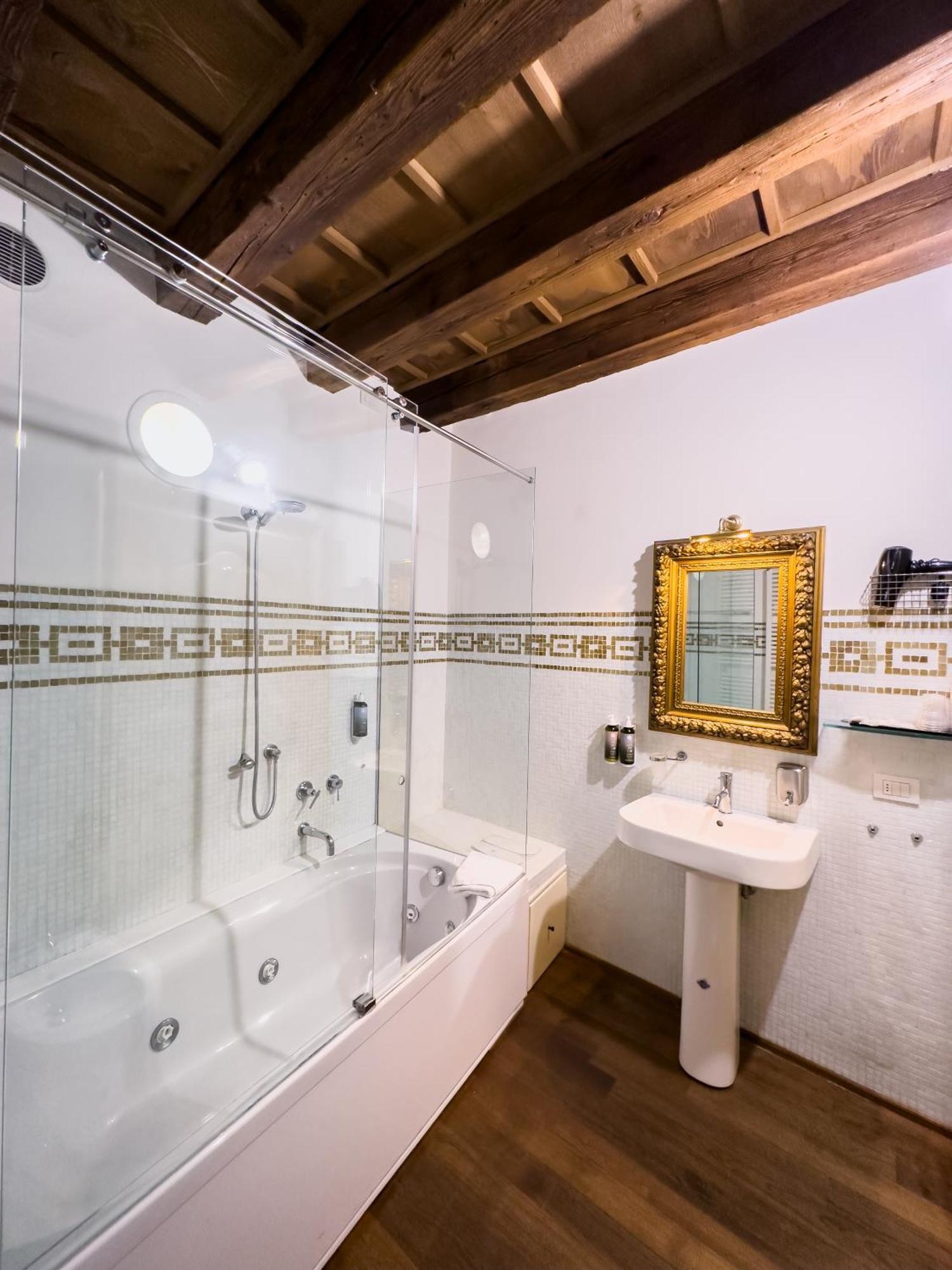 Truly Verona - Delle Erbe Suites 외부 사진